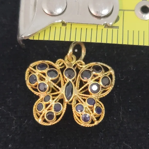 18k Sapphire Pendant Charm